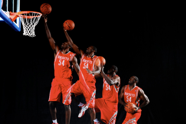 三步上籃動作要領(lǐng)是什么？